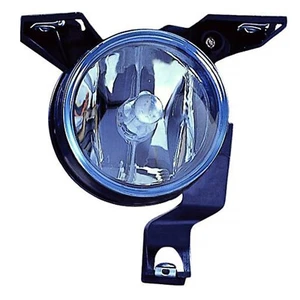 Driver Fog Light For 01-05 Volkswagen Beetle Convertible And Hatchback; CAPA - Picture 1 of 4