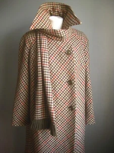 VINTAGE long TWEED COAT 10 12 retro trench Dr Who Sherlock check 40s DERETA wool - Picture 1 of 24