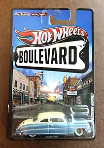 Hot Wheels '52 Hudson Hornet 2012 metálico azul cielo Boulevard Legends 1:64 WW-RR - Imagen 1 de 16