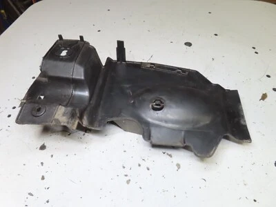 Guardabarros interior trasero Yamaha Razz 50 1988 Foto 1 de 4