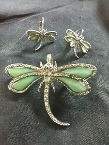 Unbranded Silver Tone Dragonfly Pendant/Brooch With Earrings Cz And Green Stone - Picture 1 of 8