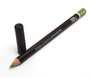 Shade: #3 GREEN TEA - She Makeup 2-in-1 Eyeliner & Lipliner - Picture 1 of 4