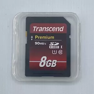 Transcend 8 GB High Speed 10 UHS Flash Memory Card with protective case - Picture 1 of 2