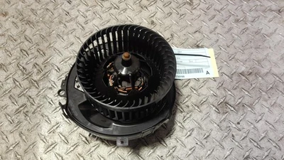 VOLKSWAGEN GOLF HEATER FAN MOTOR GEN 7, 11/12-08/20  - image 1 of 4