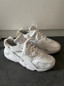 Nike Air Huarache Triple White Gr. 40 - Bild 1 von 10