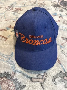 Denver Broncos Deportes Especialidades Línea Única Guión Sombrero Snapback Como Nuevo NFL - Imagen 1 de 4