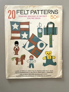 McCall anni 60 20 modelli in feltro NON TAGLIATI - Foto 1 di 2