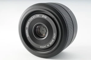 [MINT w/Case] Sigma 30mm f/2.8 EX DN AF Standard Lens for Sony And From JAPAN - Picture 1 of 12