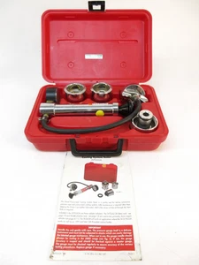 Snap-on SVTS262A Cooling System Tester Kit - Picture 1 of 10