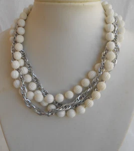 doppia lunga COLLANA firma SARAH COVENTRY pietre in lucite bianche del 1972 - Foto 1 di 9