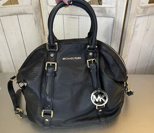 Michael Kors Bedford Bowling Medium Black Leather Satchel Bag Crossbody Strap - Picture 1 of 8