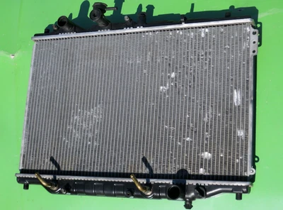 MAZDA 626 88-89 RADIATOR ASSY F202-15-200D OEM GENUINE AUTOMATIC TRANS MX-6 - Image 1 of 4