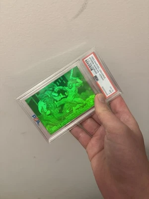 1993 MARVEL UNIVERSE 3-D HOLOGRAMS #H-IV SPIDER-MAN VS. VENOM PSA 7 - Image 1 of 3