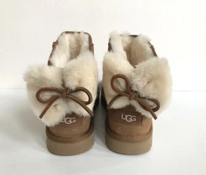 UGG CLASSIC BAILEY MINI DOPPIO FIOCCO SHEARLING CASTAGNO US 9 / EU 40 / UK 7 - Foto 1 di 6