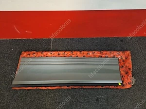 Alfa Romeo 164   Beplankung der Tür vorne Flankenschutz A1640075862 - Picture 1 of 3