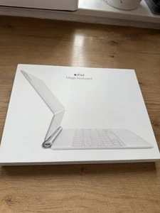 Apple Magic Keyboard für iPad (Pro) 11 Zoll in OVP - Guter Zustand! - Zdjęcie 1 z 4