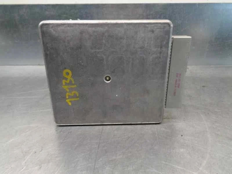 XS6F12A650ANA CENTRALINA MOTORE / 3410905 PER FORD FIESTA BERLINA DX 1.4 16V C - Immagine 1 di 4