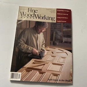 1995 Oct Fine Woodworking Magazine Using Wood Dyes (MH377) - Picture 1 of 3