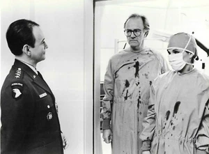 Vintage D.A.R.Y.L Movie Press Photo Sci Fi Josef Sommer Kathryn Walker Blood - Picture 1 of 3