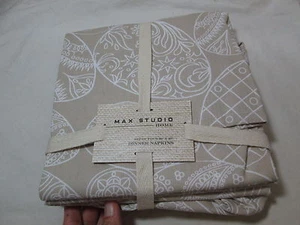 NEW Max Studio Home Pack of Four Napkin 20"x20" - Beige and White NIP - Picture 1 of 4