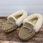L.L. Bean - Fluffy Beige Loafers - Size: US 10