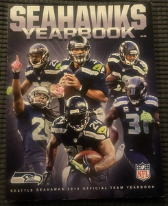 2015 SEATTLE SEAHAWKS NFL FOOTBALL TEAM YEARBOOK w/ Will Tukuafu Signature #46 - Picture 1 of 3