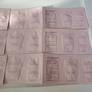 Lot of 6 Mary Kay 4-Piece TimeWise Age Miracle Set 3D Samples Combo To Oily Skin - Picture 1 of 8