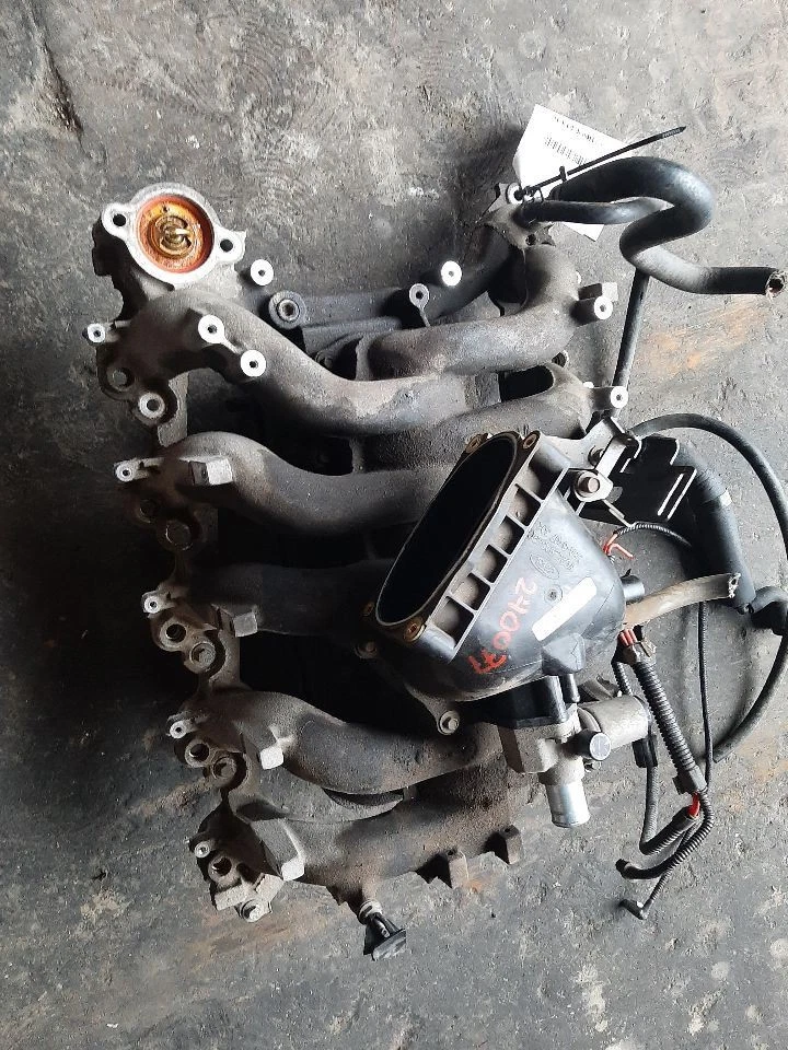 Ford Excursion 2002 colector de admisión superior 6,8 L ID 10-415 2C3Z9424AA Foto 1 de 4