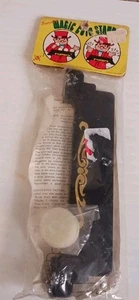Vintage Traveler's Magic Münzständer Trick. Neu im Paket Made In Hong Kong. NOS - Bild 1 von 6