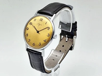 LUCH 2209 Ultraslim Vintage Soviet Mechanical Wristwatch USSR Serviced Watch - Image 1 of 4