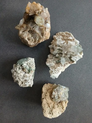 Lot de mineraux Alpins  de la Lauziere en Savoie - Photo 1/4