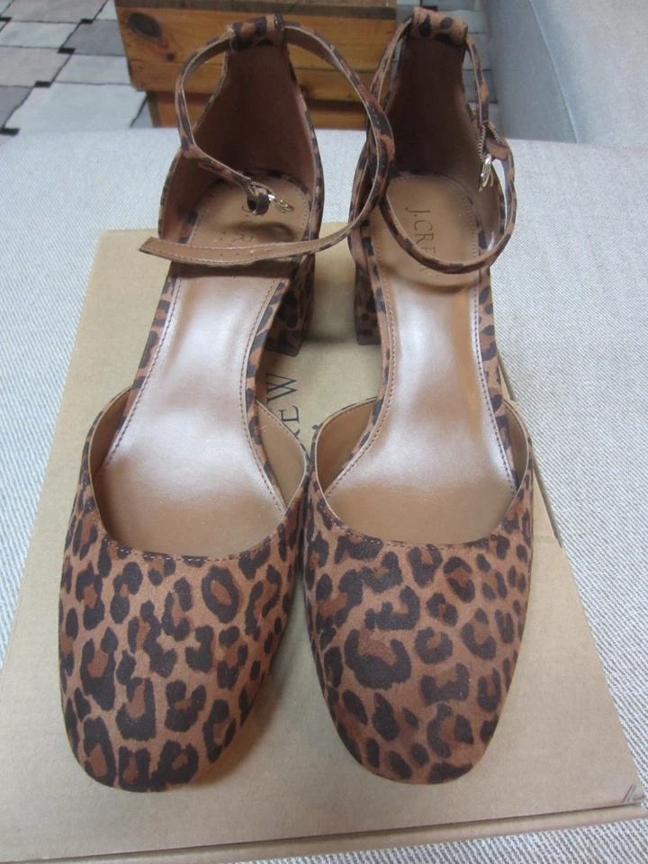 J. Tacones Crew Factory con correa al tobillo en caja original gamuza leopardo talla 9 usados en excelente estado Foto 1 de 4
