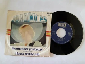 (stra) JOHN MILES remember yesterday / house on the hill  45 GIRI  - Picture 1 of 2
