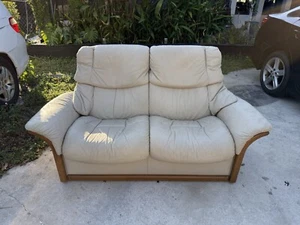 Ekornes Stressless Sofa w/ Recliner Seats and 2 Ottomans - Picture 1 of 5