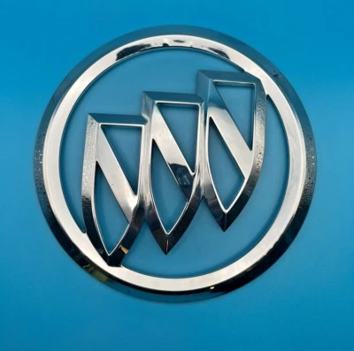 Buick Enclave 2008-2017 maletero trasero elevador emblema puerta trasera 22772884 GM OEM CROMO Foto 1 de 4