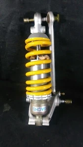 Pernos de suspensión de varilla de enlace mono amortiguador trasero Ducati Monster 750 2002 M750 - Imagen 1 de 9