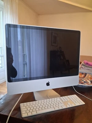 APPLE IMAC 2008 24 POLLICI all-in one 4gb ram Intel core 2  - Immagine 1 di 4