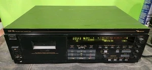 Nakamichi CR-7A Lettore Cassette Deck per Riparazione o RICAMBI - Foto 1 di 13