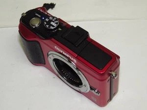 Olympus Mirrorless Single Lens Pen E-Pl2 Red Body Without 3 Inch Rear Lcd With R - Picture 1 of 8
