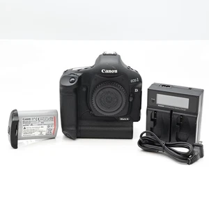 Corpo fotocamera reflex digitale Canon EOS 1D Mark III 10,1 MP #106 - Foto 1 di 9