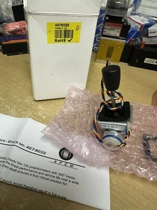 RS 467-9032 APEM 2 Dual Axis Potentiometer Joystick  - Bild 1 von 8