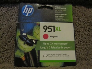 HP CN047AN Magenta Ink Cartridge Genuine OEM NEW # 951XL 951 JUL/2020 - Picture 1 of 4