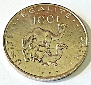 2004 Djibouti Coin 100 francs Camels Animal African Wildlife - Picture 1 of 2