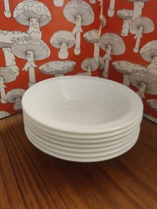 Corning USA ~ WHITE Bowls  ~ Set of 7  Diameter=7" - Picture 1 of 5