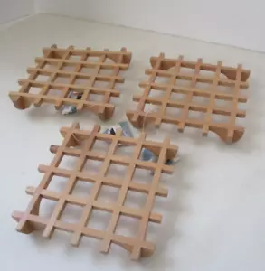 Target Brand Wood Trivet Solid Beechwood Waffle Pattern Set of 3 New - Picture 1 of 4