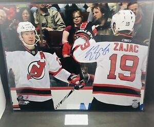 Travis Zajac Signed 16x20 New Jersey Devils Photo AUTO Autograph LEAF COA 94712