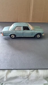 Corgi #285 Mercedes Benz 240d - Picture 1 of 8