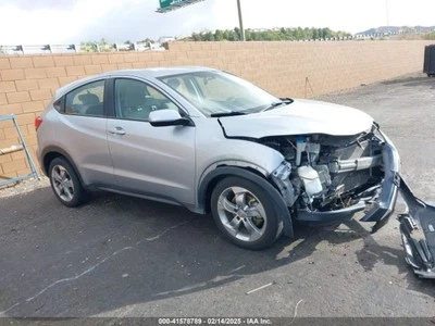 BLK LEFT REAR DOOR TRIM PANEL 2018 HONDA HR-V Foto 1 de 4