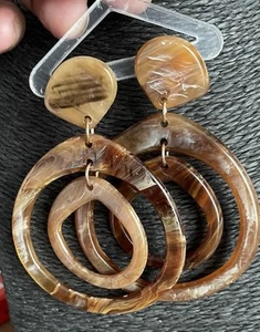 Vintage Huge Faux Tortoise Shell Agate Pierced Hoop Acrylic Earrings  - Picture 1 of 7