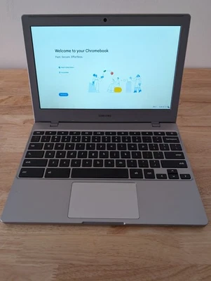  Samsung Chromebook 4 Chrome OS 11.6" HD Intel Celeron Processor N4000 4GB RAM - Image 1 of 3